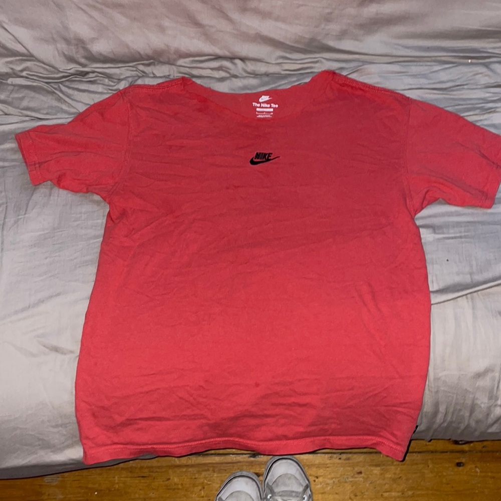 red distressed nike tee shirt